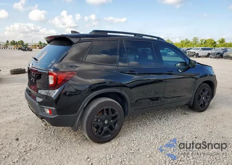 2024 Honda Passport Black Edition z USA, uszkodzony, nr VIN 5FNYF8H86RB002604